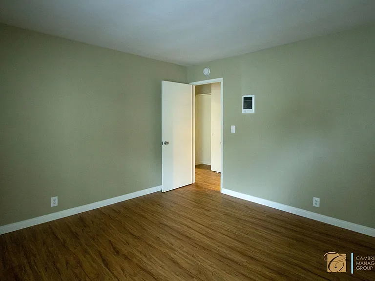 3940 Oregon St. — Photo 4