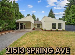 21513 Spring Ave, Maple Ridge, BC V4R 2K8