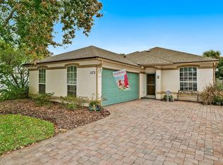 1173 Sandpiper Ln E, Atlantic Beach, FL 32233