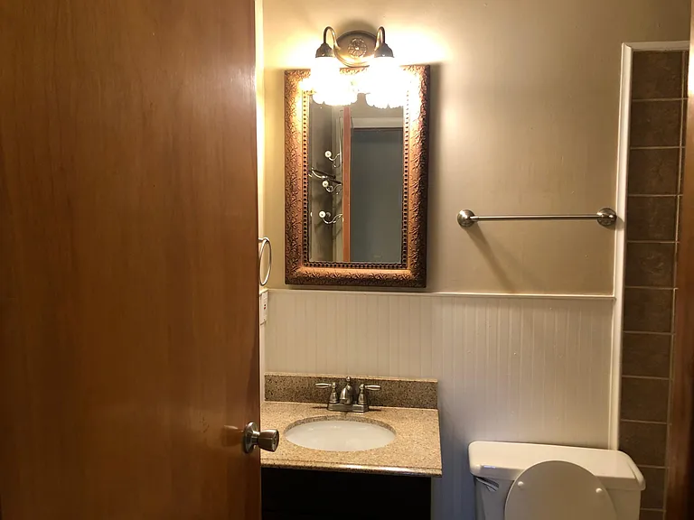 7336 Kyles Station Rd — Photo 12