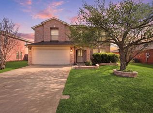 2459 Silverado Trl, Grand Prairie, TX