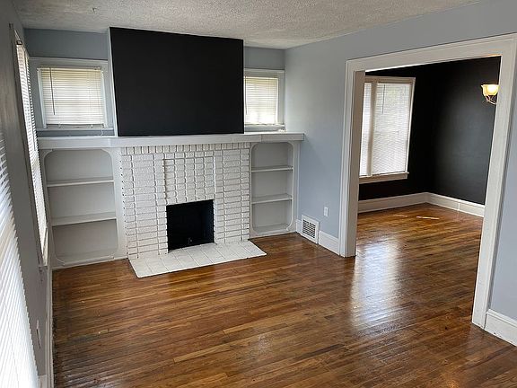 2nd image of 1280 E 169th St #1280