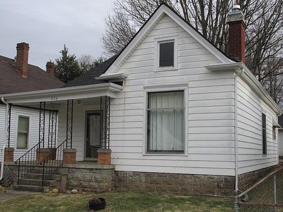 3rd image of 276 Parrish Ave