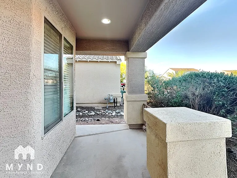 38587 N Jonathan St — Photo 21
