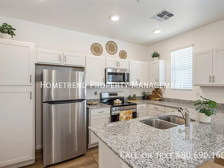 Villas at Vesta Views — Photo 2