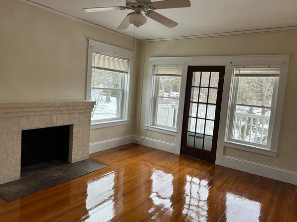 74 High St #8, Greenfield, MA 01301