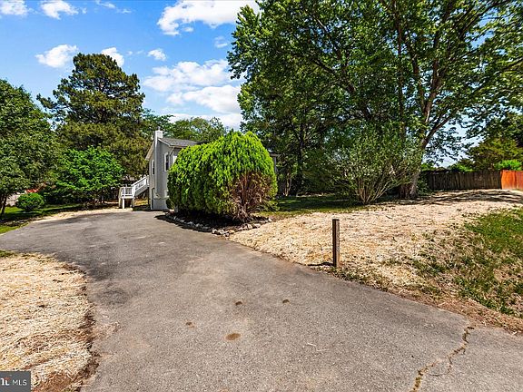 5th image of 2128 Hamway Dr