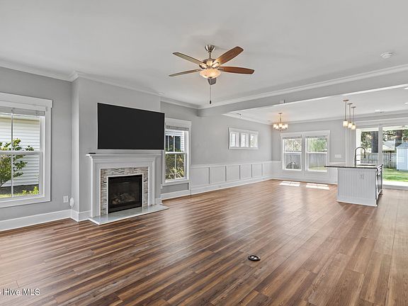 3rd image of 1014 Mccarley Boulevard
