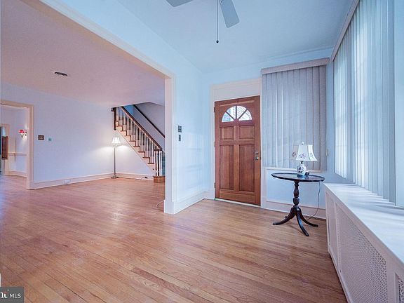 5th image of 1109 N Bancroft Pkwy