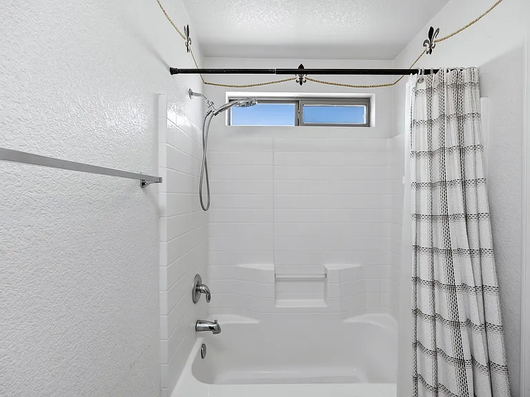 40301 N Fazio St — Photo 12