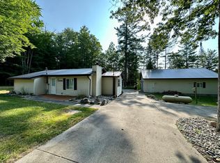 11766 N Steele Rd, Roscommon, MI 48653