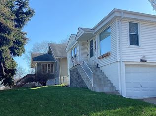 1604 S 55th St, Omaha, NE 68106