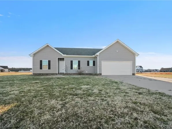 108 Cape Fear Dr, Shawboro, NC 27973