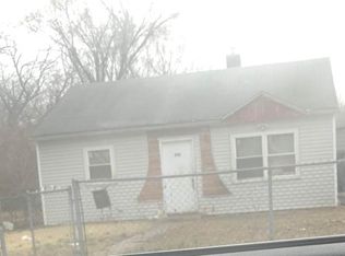 870 N 81st St, East Saint Louis, IL 62203