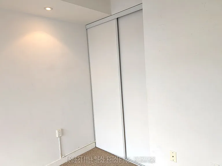 85 Bloor St E #1808 — Photo 14