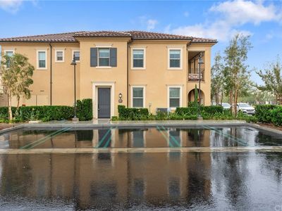 124 Canvas, Irvine, CA, 92620