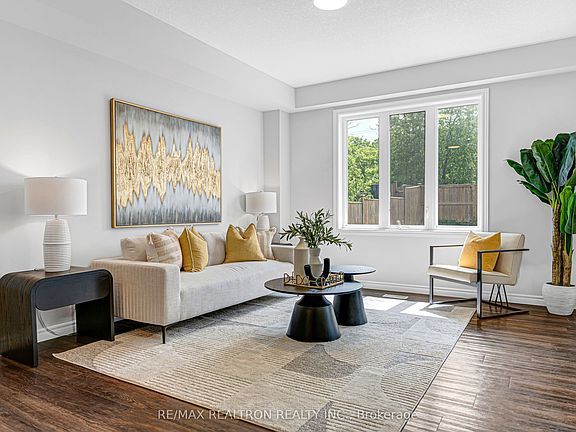 2nd image of 439 Avens St