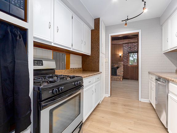 4th image of 612 Westnedge Rd