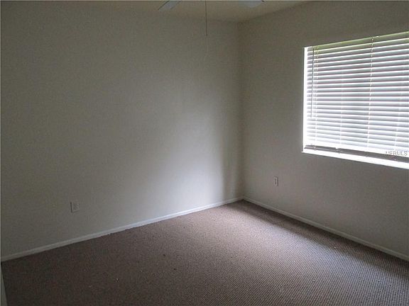 4th image of 2434 Strawlawn St