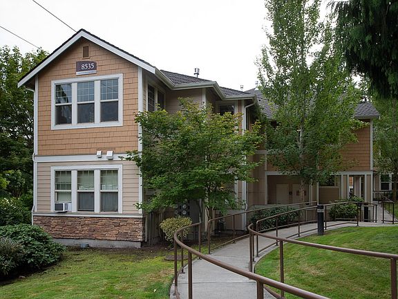 2nd image of 8535 Avondale Rd NE #A201