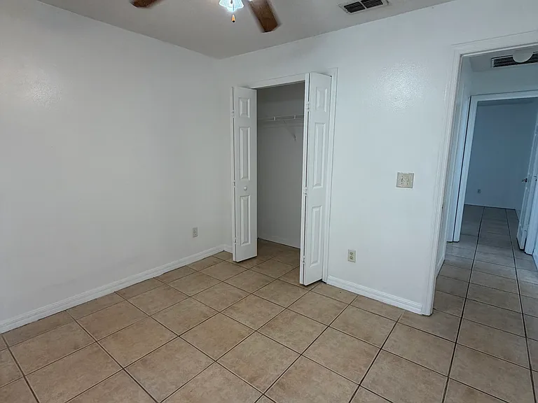 1646 Oak Hill Trl — Photo 37
