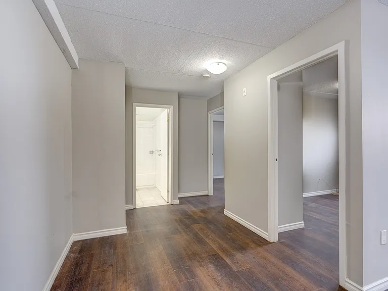 46 Gale Cres — Photo 25
