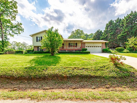 3rd image of 255 Melissa Dawn Dr