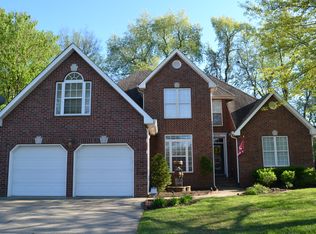 214 Savannah Ridge Dr, Murfreesboro, TN 37127