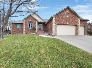 11809 W Alderny Ct, Wichita, KS 67212