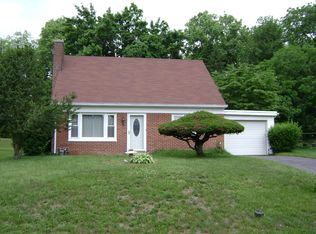 1345 Meadowcreek Ln, Lancaster, PA