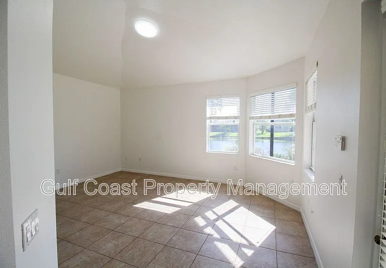 6343 Rookery Cir — Photo 22