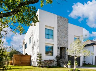 4301 Vivian St, Bellaire, TX 77401