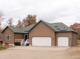 63 Buck Hill Rd, Canterbury, CT 06331