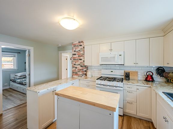 5th image of 6430 Spartan St