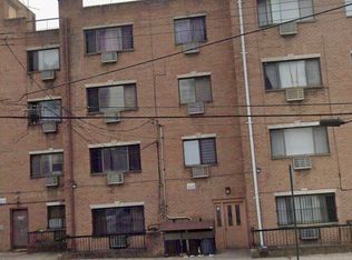 3201 Leavitt St #4F, Flushing, NY 11354