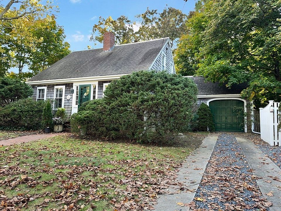1st image of 265 Sandwich St