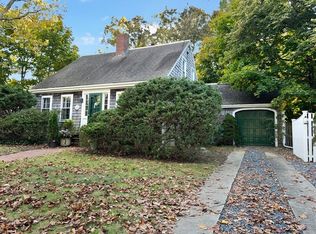 265 Sandwich St, Plymouth, MA 02360