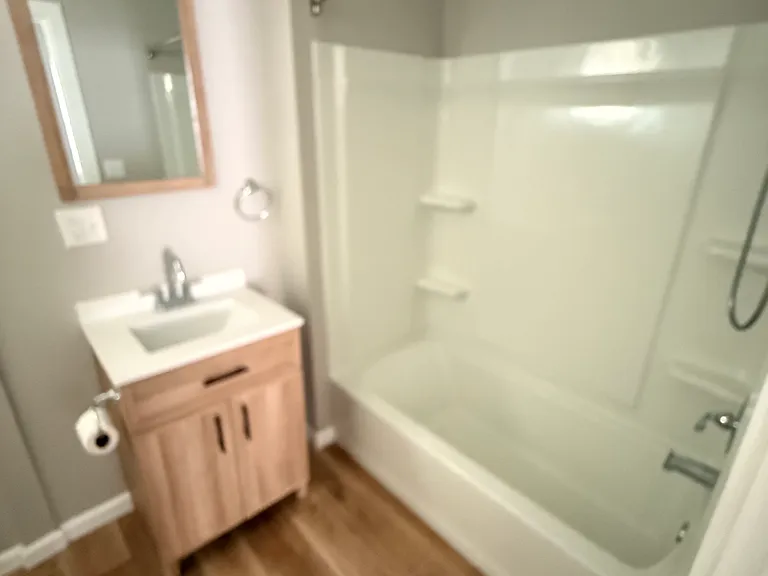 548 Winthrop Ave #1R — Photo 10