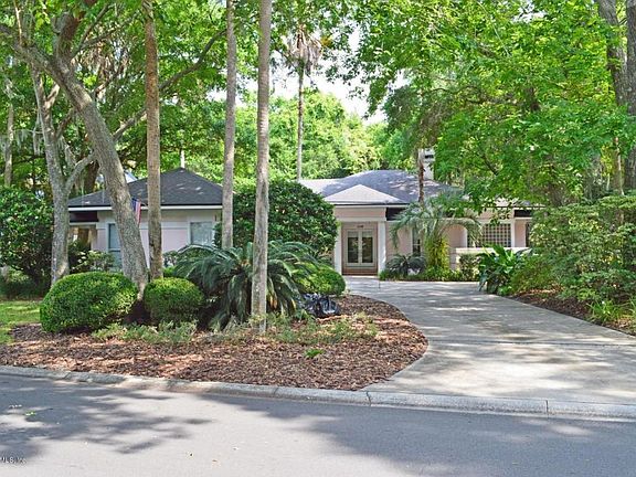 4th image of 319 Oceanwalk Dr N