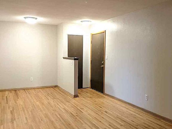 4th image of 1863 7th St E APT 8