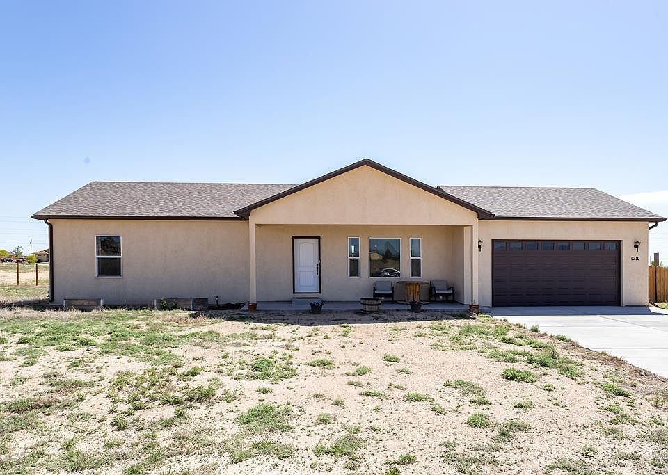 1st image of 1210 N Ladonia Dr