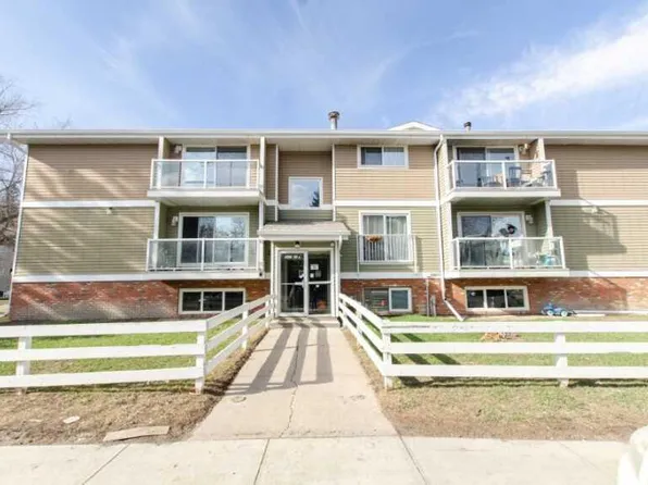 5812 61st St #303, Red Deer, AB T4N 6H4
