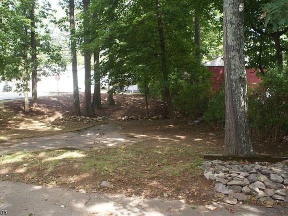 2nd image of 221 Tulsa Trl