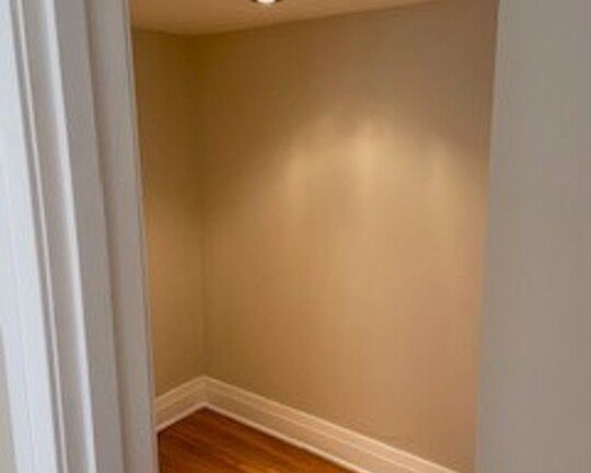 2nd image of 747 S Mansfield Ave APT 2