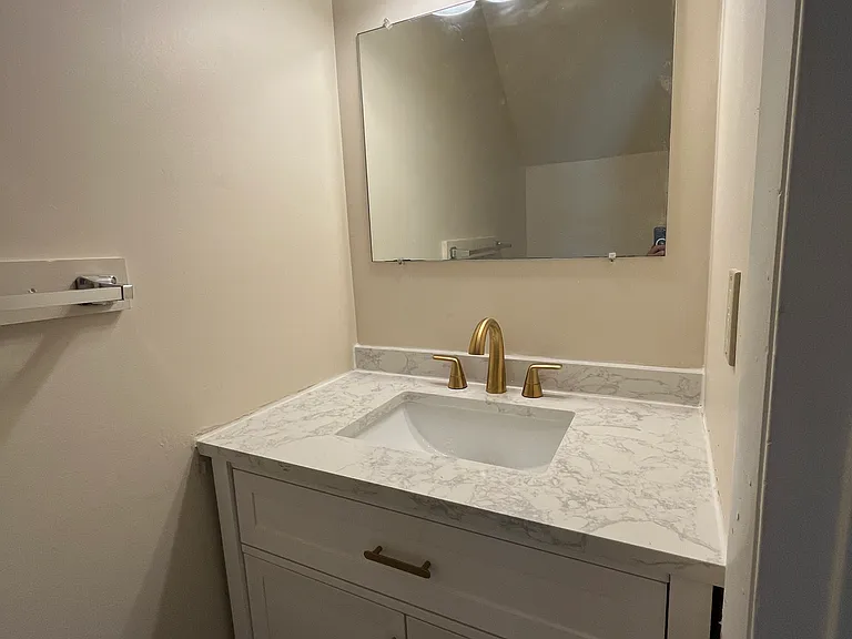 1687 Long Dr — Photo 7