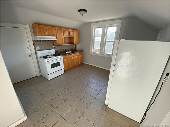 3rd image of 336 Legion Ave #3