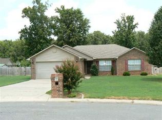 12 Applewood Cv, Cabot, AR 72023