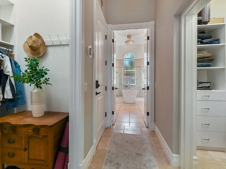 4409 Crews Ct — Photo 17