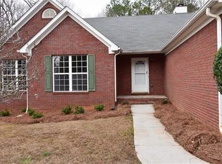 6105 Back Bay Cir, Flowery Branch, GA 30542