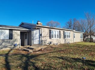 5660 N 73rd St, Milwaukee, WI 53218